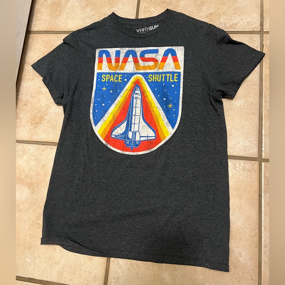Mens nasa space shuttle Fifth Sun shirt